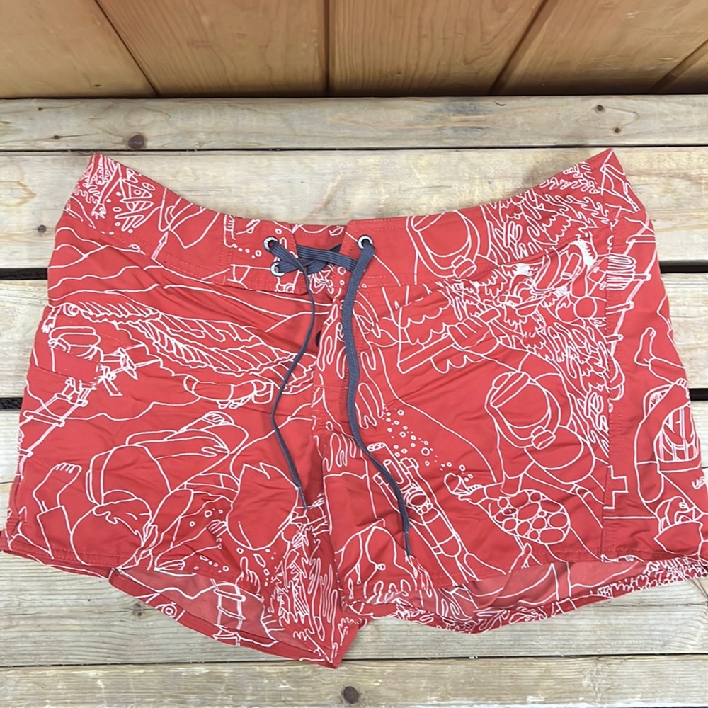 Patagonia women’s board shorts